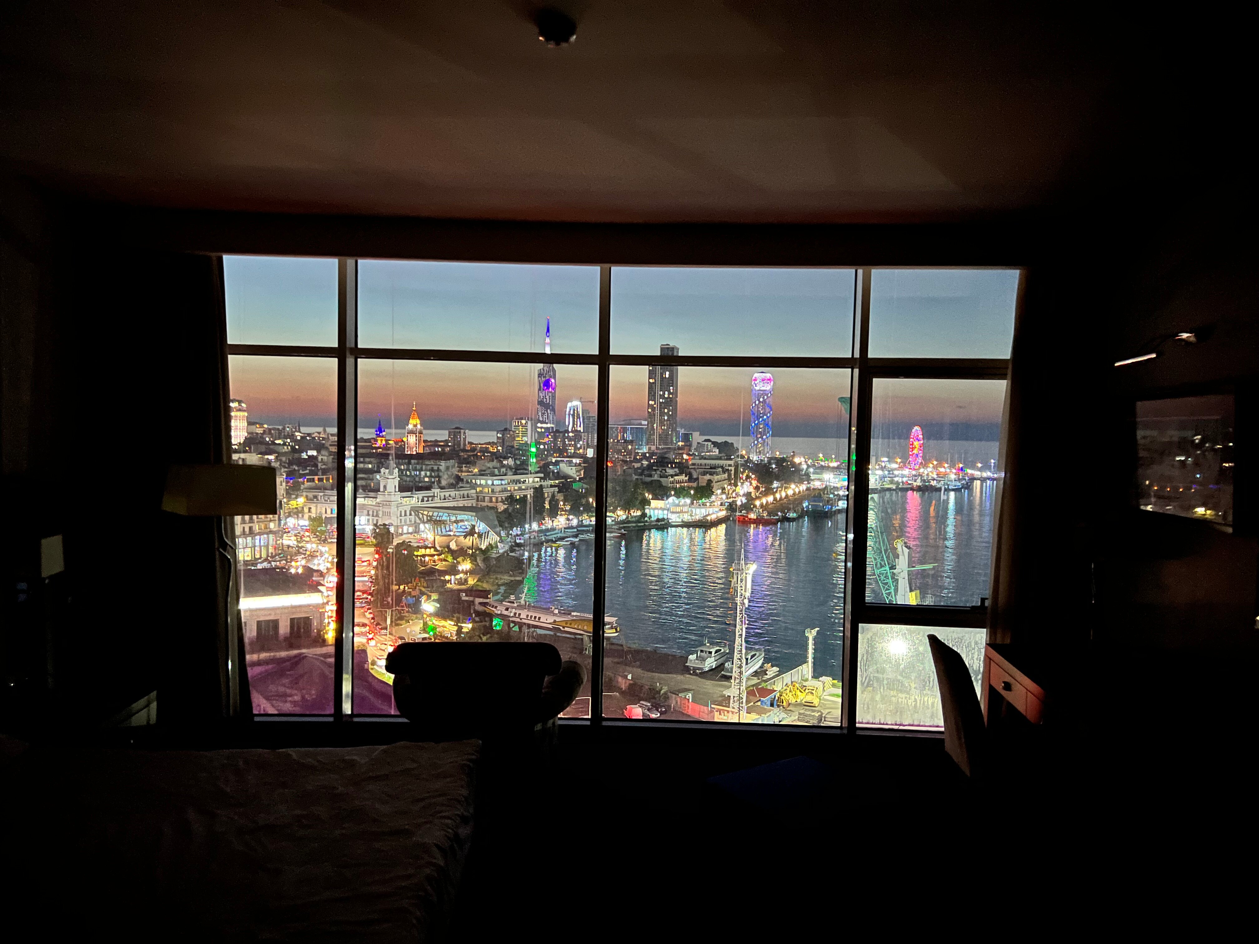 Фото Jrw Welmond Hotel & Casino