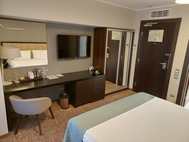 Holiday Inn — фото 18