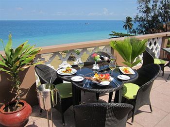 Фото Africa House Hotel