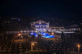 Фото Villa Plaza Boutique Hotel & SPA