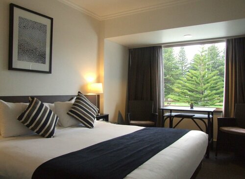 Внешний вид отеля Nightcap at Hotel Victor в Виктор-Харборе, фото 2