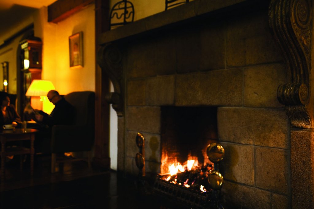 Фото Dunadry Hotel and Gardens