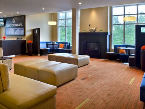 Фото Courtyard by Marriott