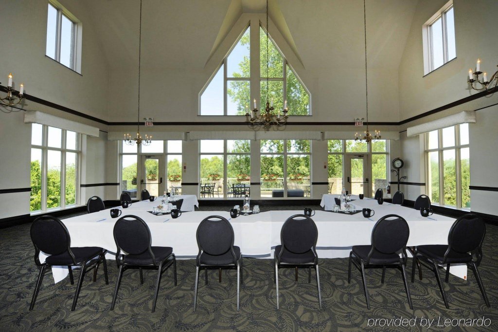 Фото Elm Hurst Inn & SPA