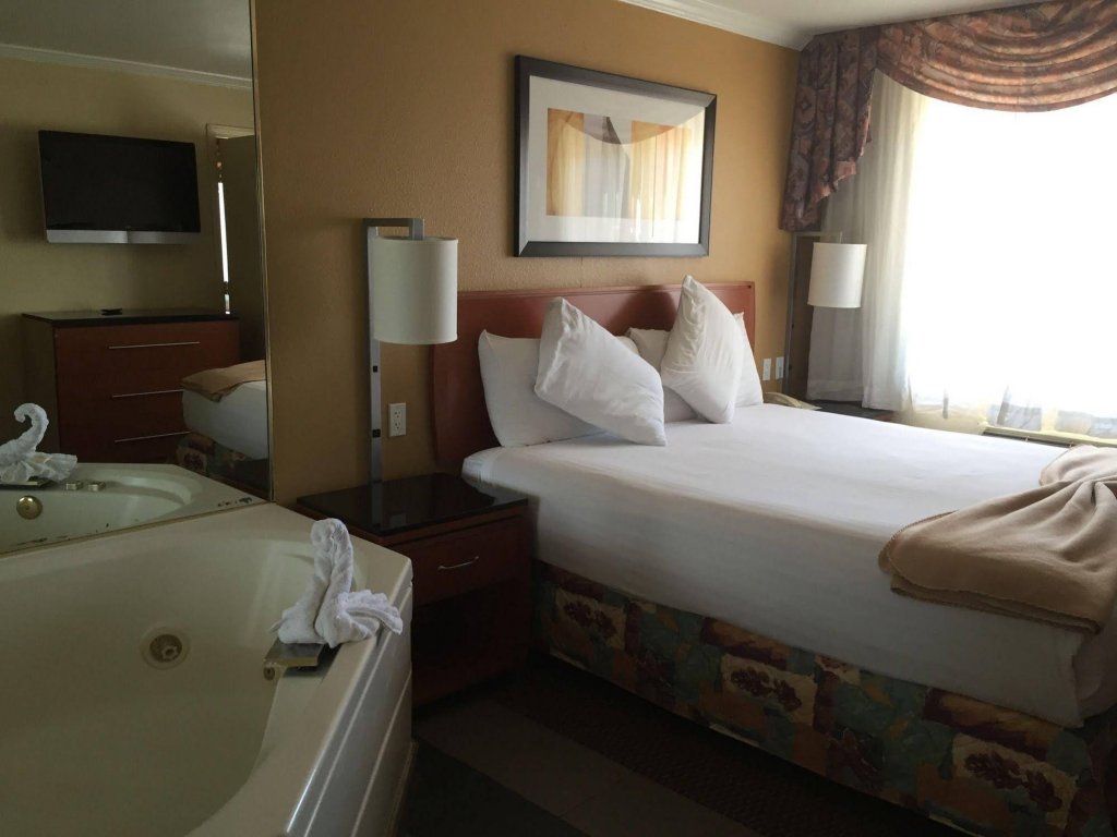 Фото Hotel Aspen InnSuites Flagstaff/Grand Canyon