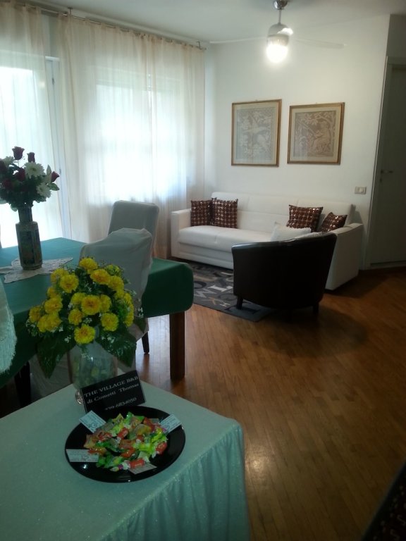 Фото The Village B&b