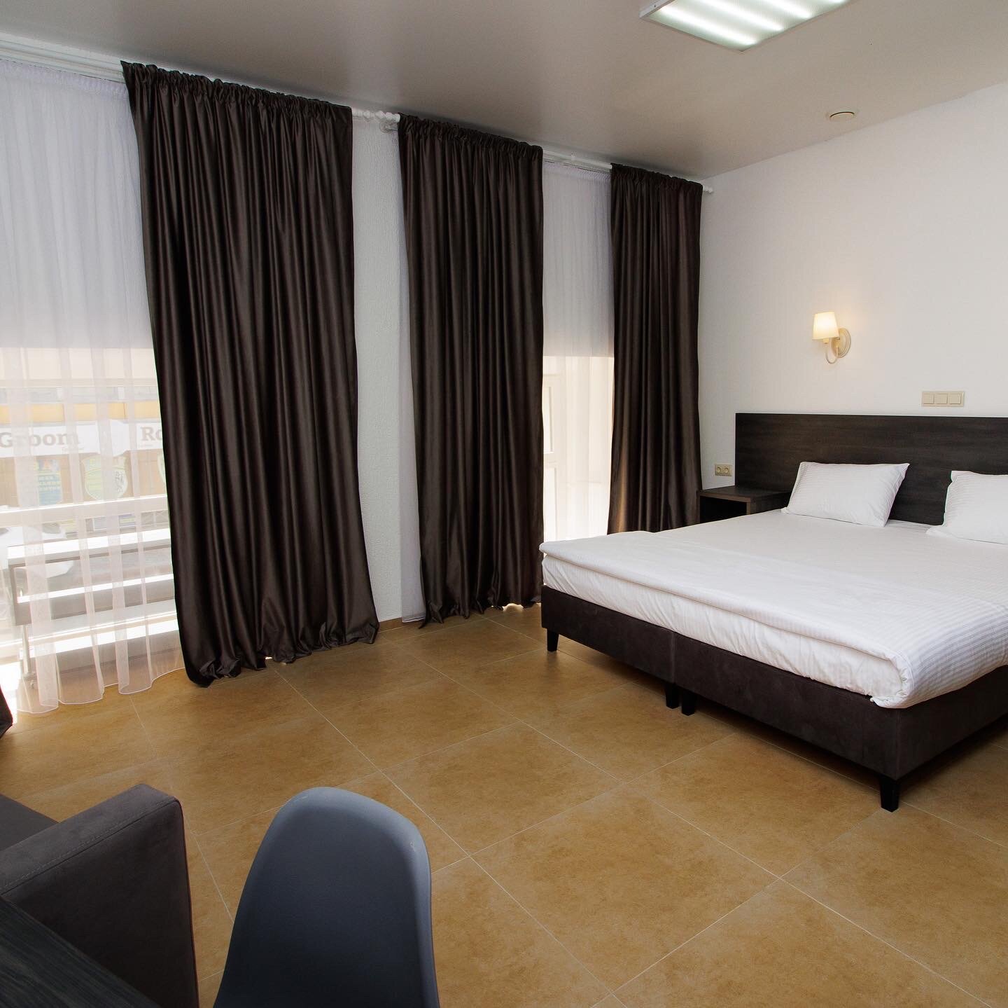 Фото отеля 2