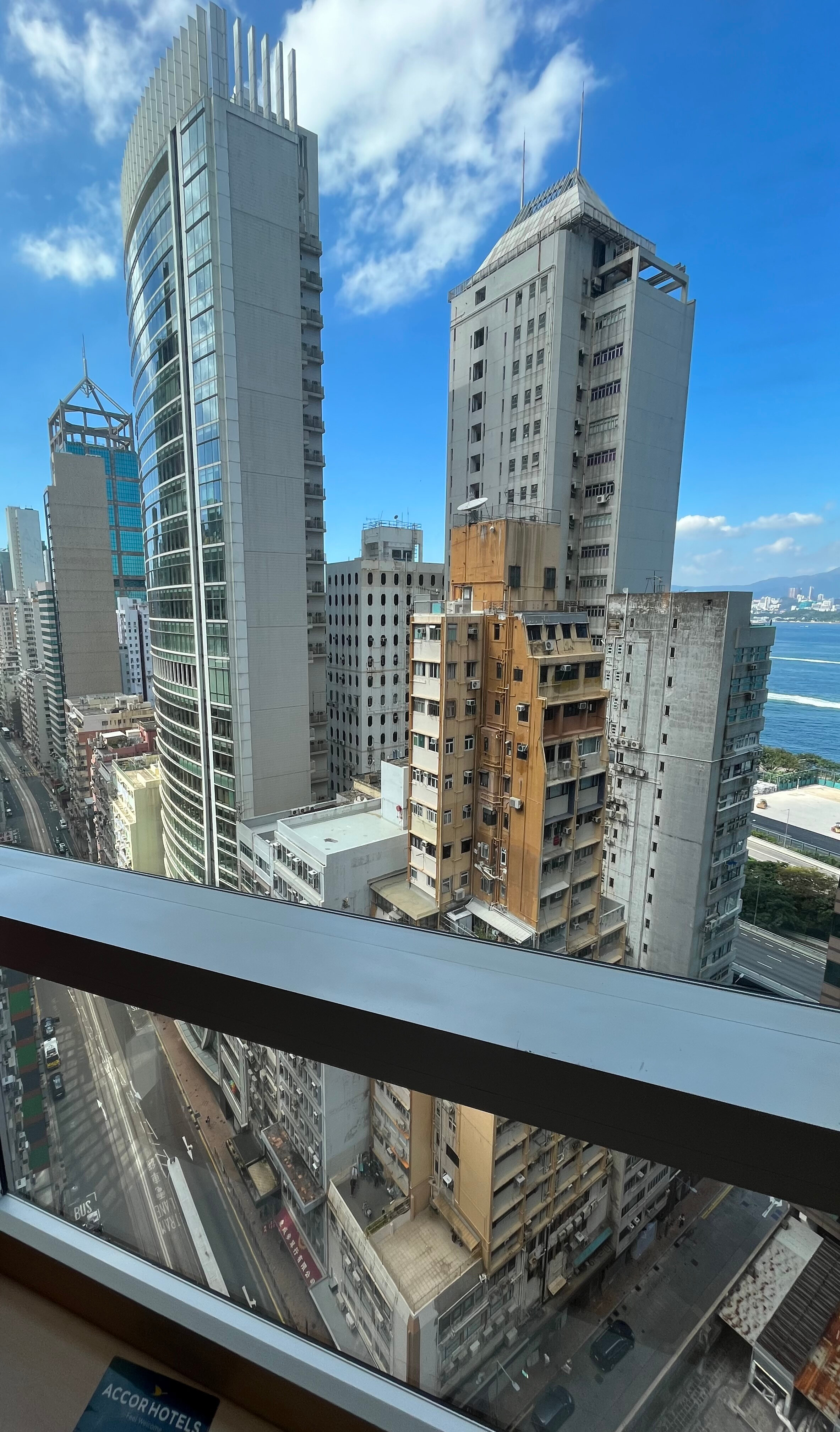 Фото Ibis Hong Kong Central And Sheung Wan 