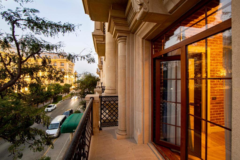 Фото Sapphire Bayil Hotel