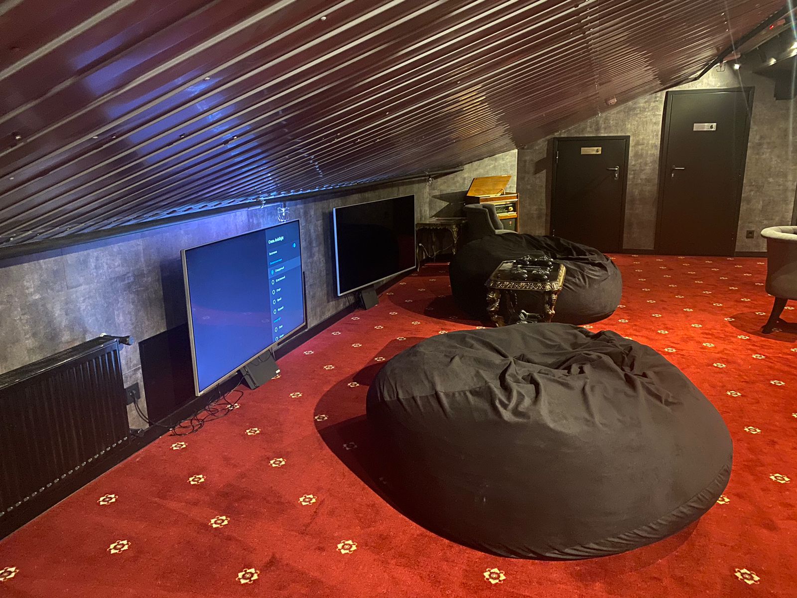 Фото Марипоса