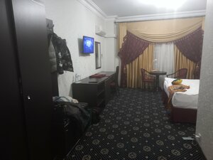 Moscow Holiday Hotel (ул. Мнёвники, 3, корп. 2, Москва), гостиница в Москве