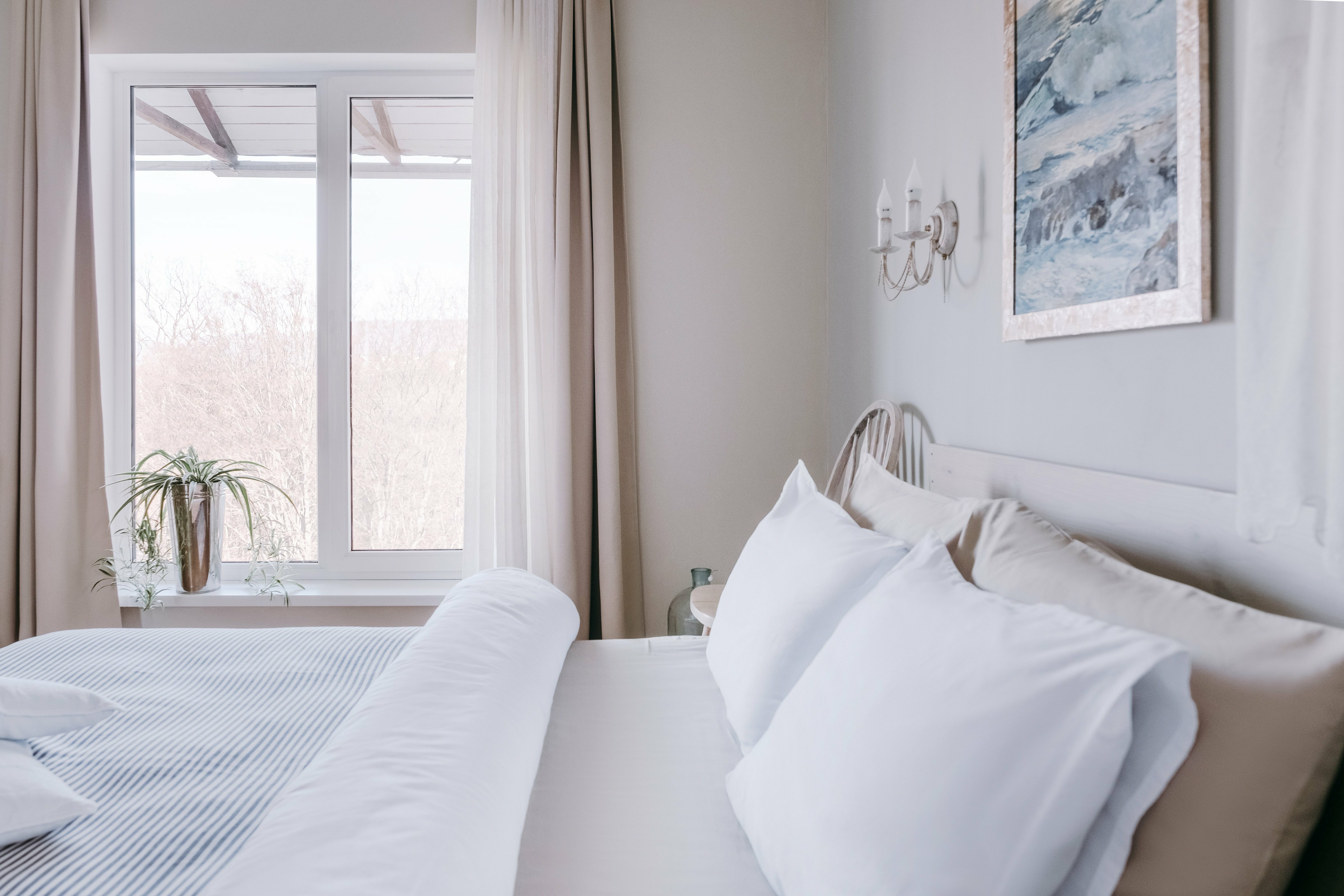 Фото Дом с Кипарисами в горах с видом на море