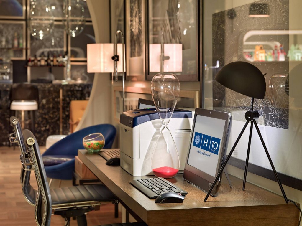 Фото H10 Cubik