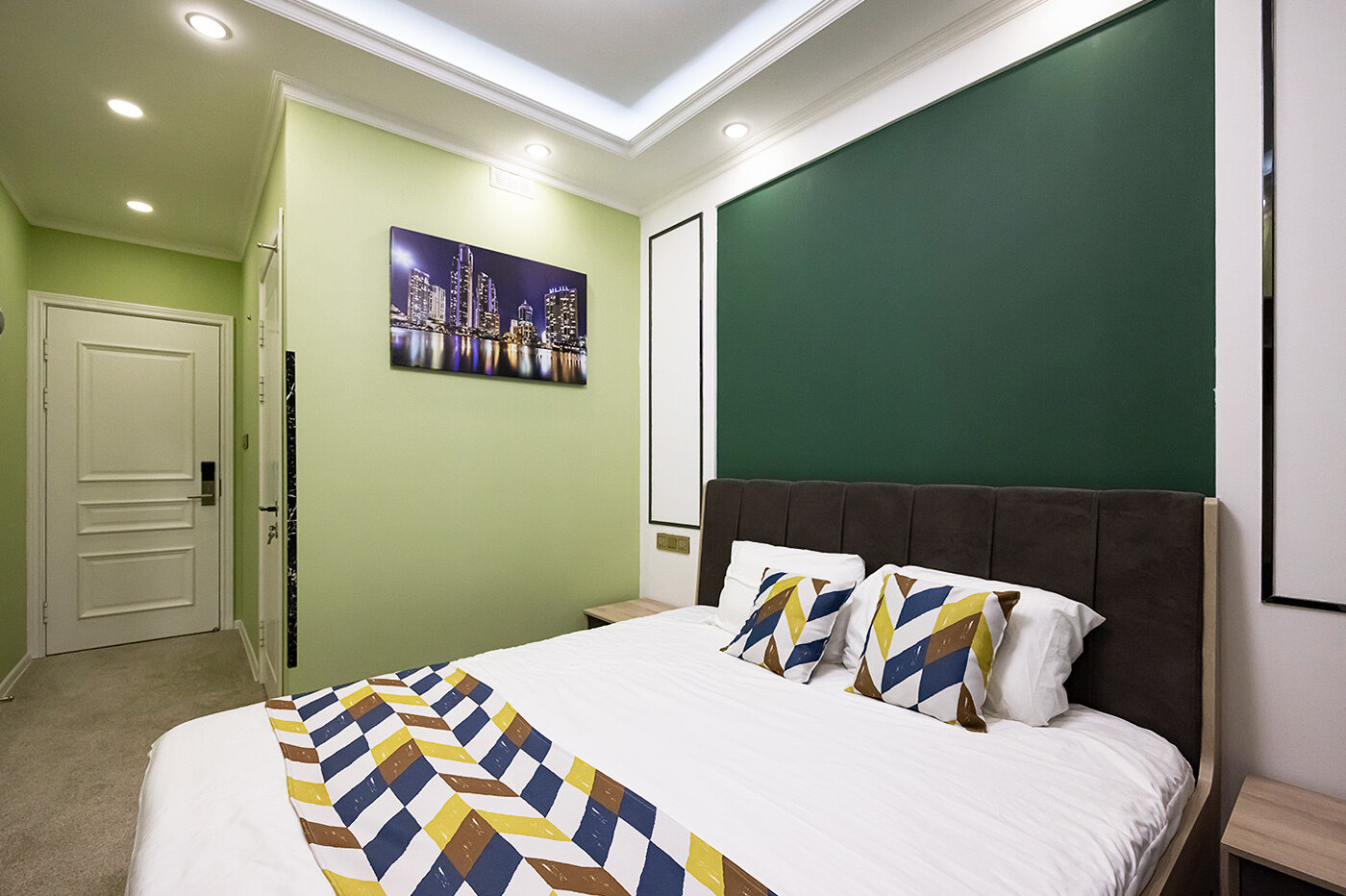 Фото Double L Hotel