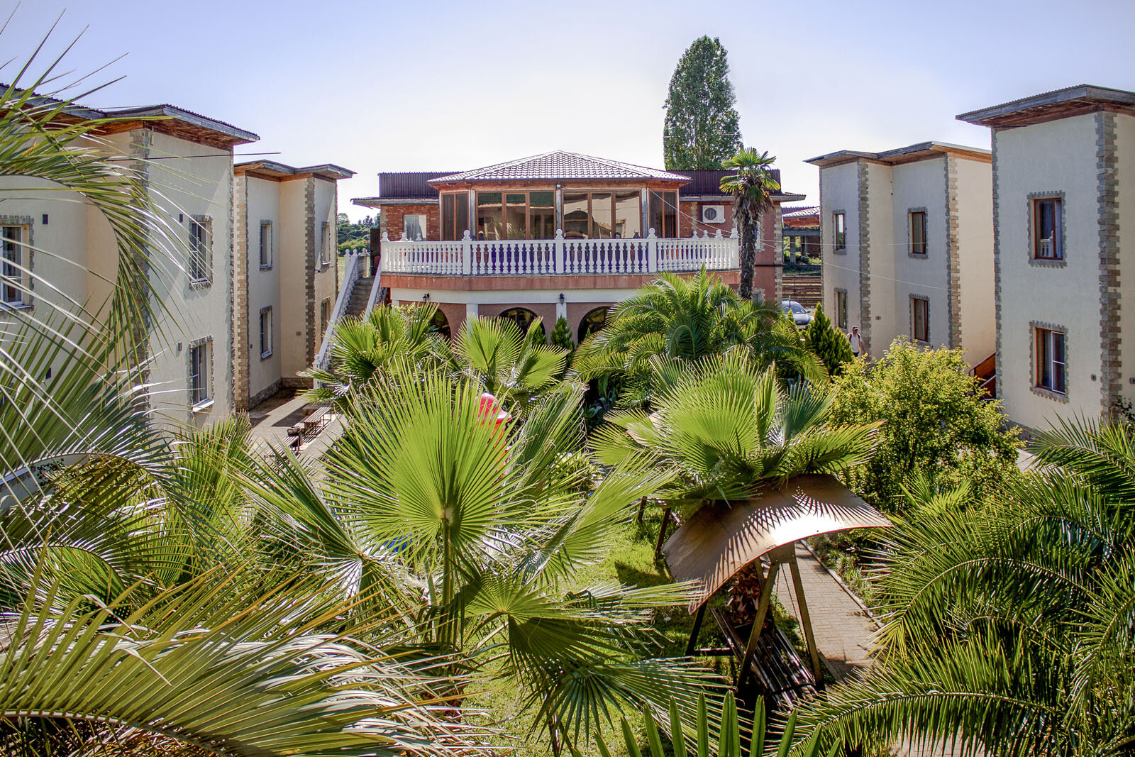 Фото Дени Дельмар