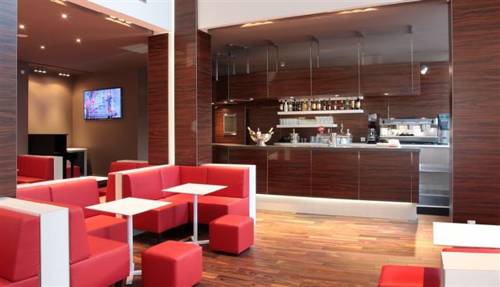 Фото Mediterranee Hotel