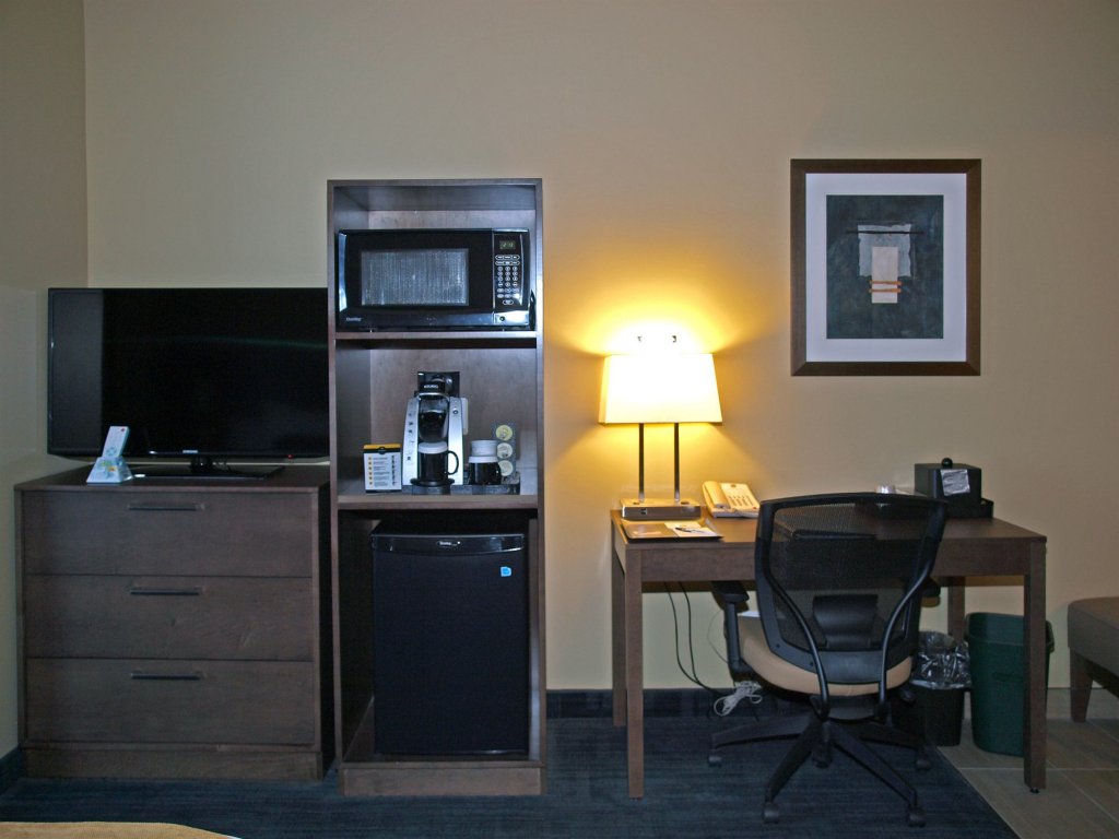 Фото Best Western Plus Winnipeg West