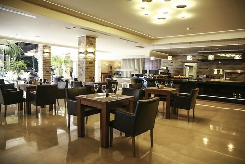 Гостиница Garden Hotel в Хайфском АО