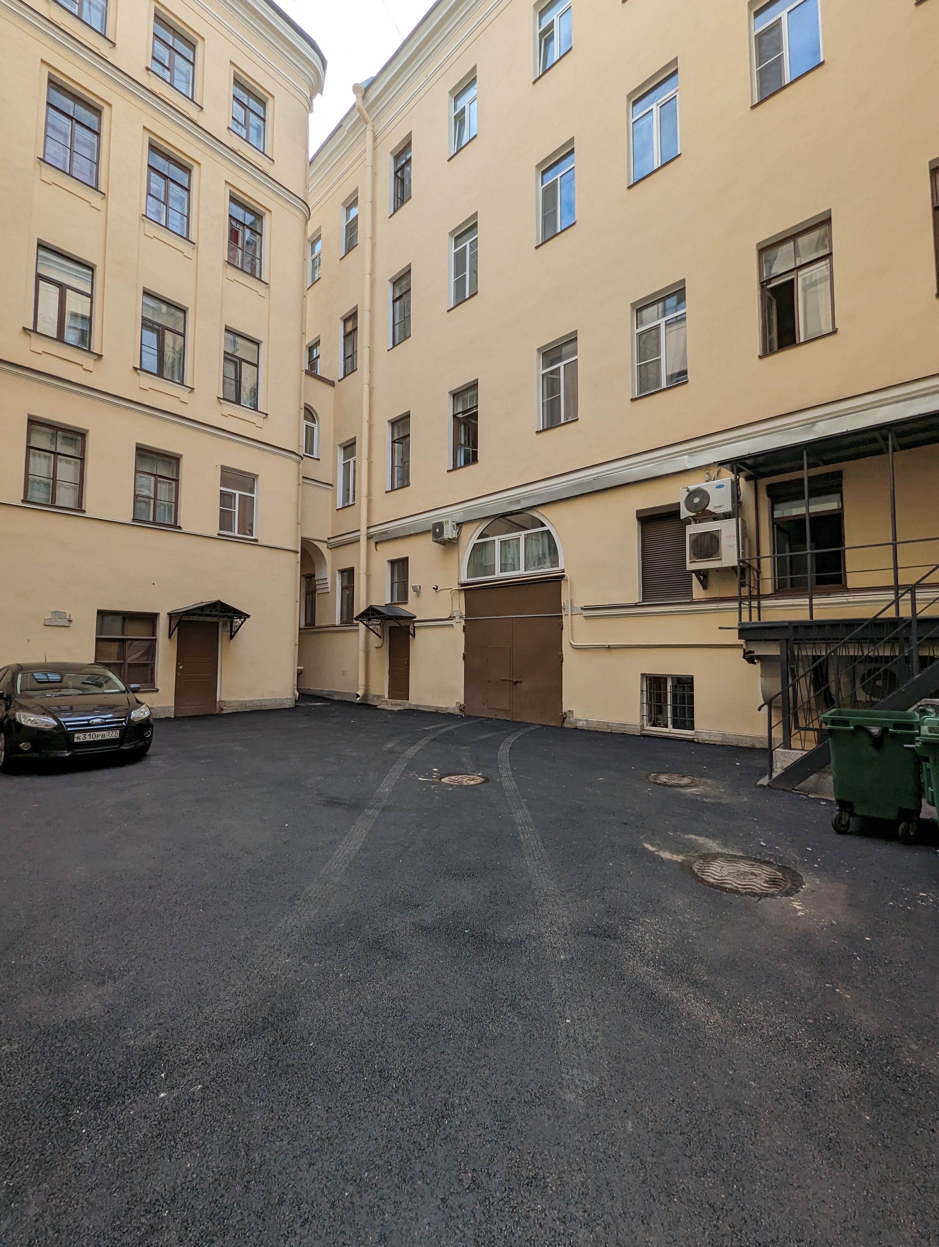 Фото Light House