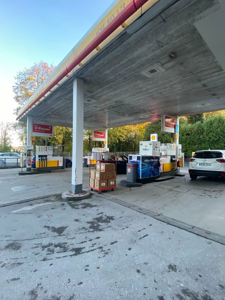 Gas station Shell, Free State of Bavaria, photo