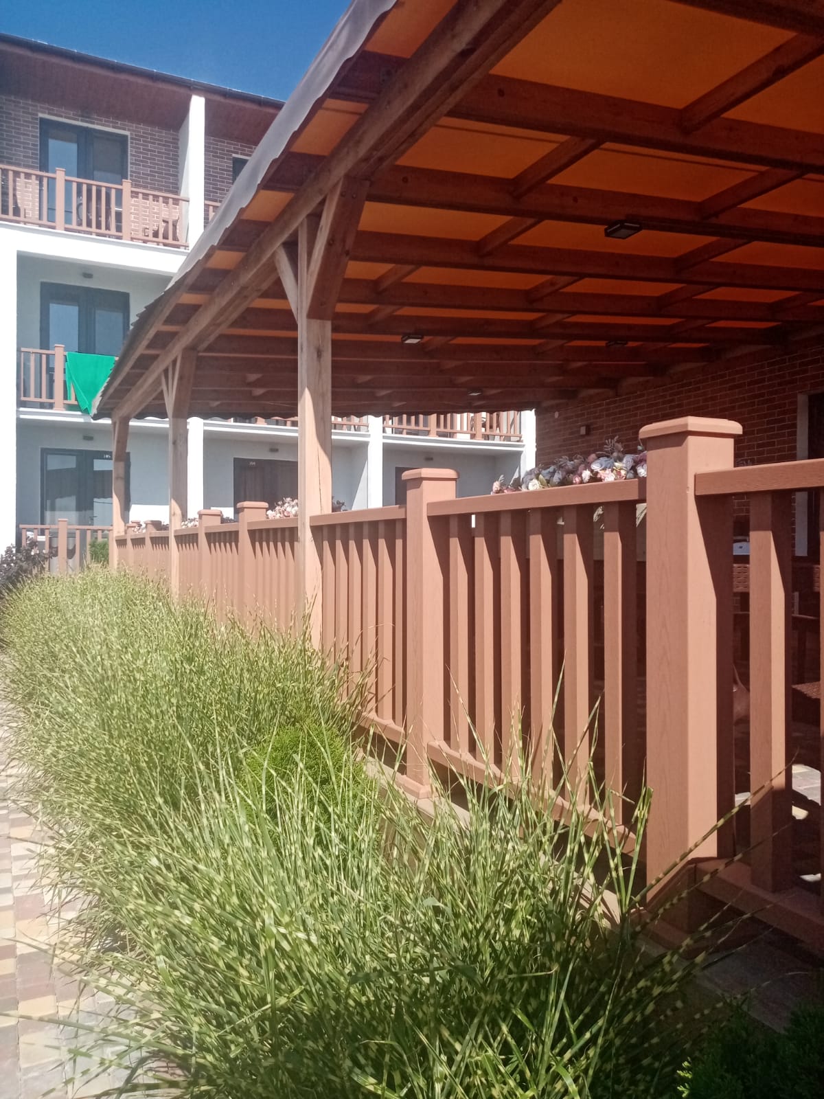 Фото Солнечный