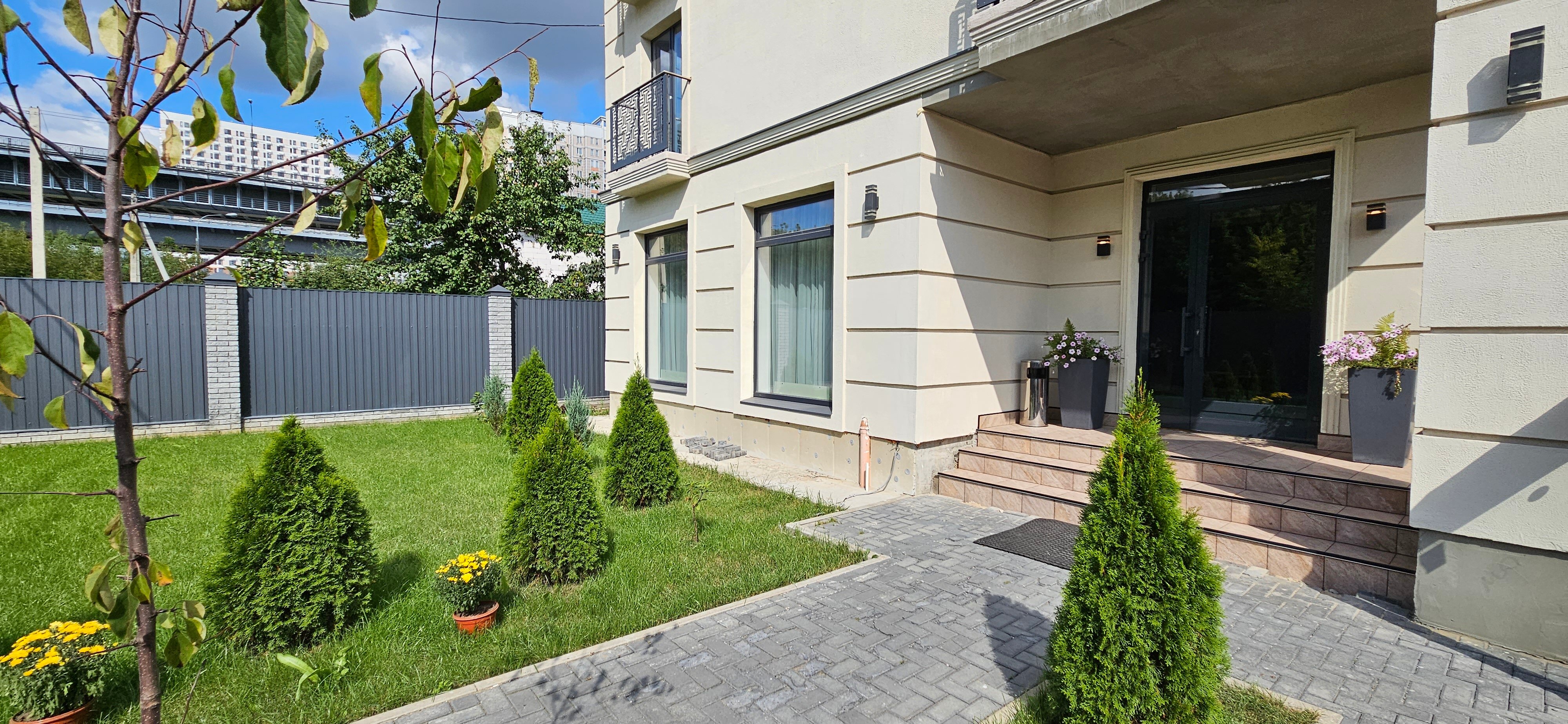 Фото Грин Хаус