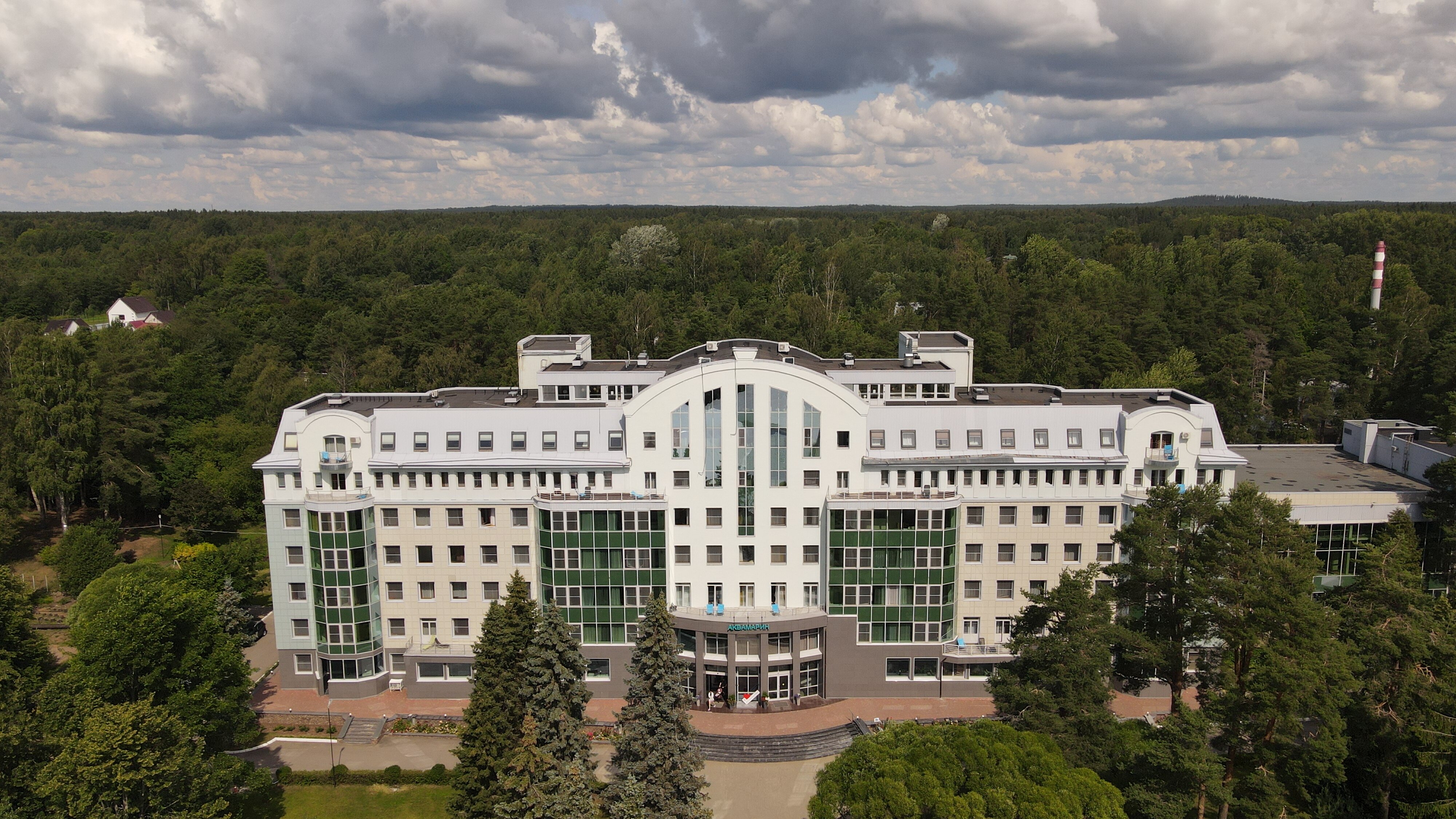 Фото отеля 1