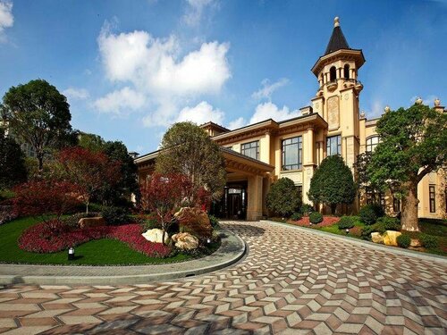 Гостиница Chateau Star River Minhang Shanghai в Шанхае