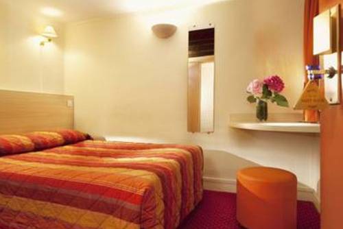 Фото Hotel Saint-Roch Paris