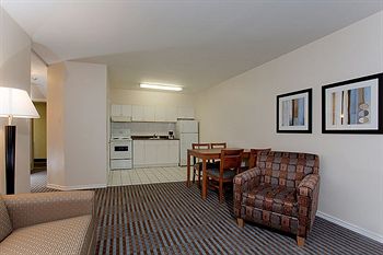 Фото The Greenbrier Hotel