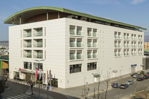 Гостиница Ramada by Wyndham Podgorica в Подгорице