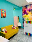 В Красках (Tukhachevskogo Street, 30/7), club for children and teenagers
