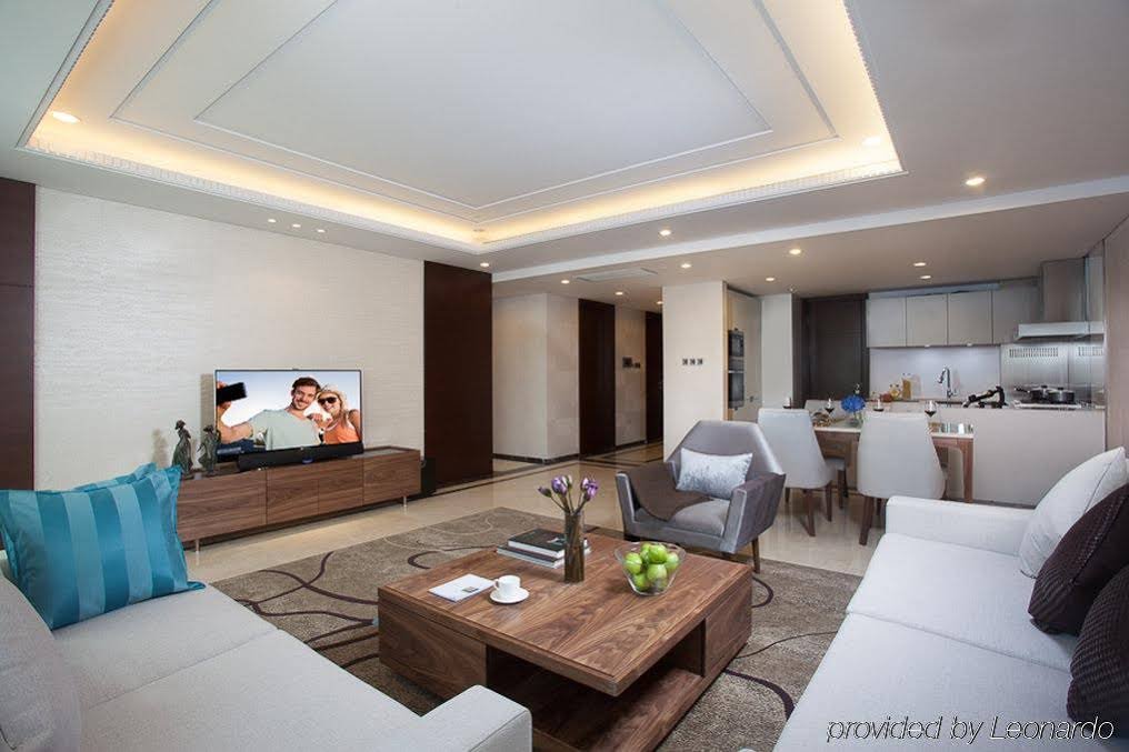 Фото Ascott Raffles City Beijing