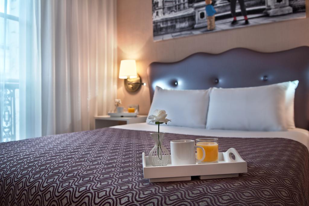 Фото Hotel Exe Paris Centre