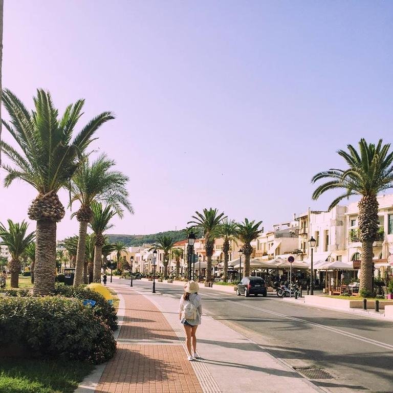 Фото Elina Hotel Apartments