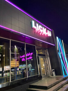 Lick U (ulitsa Nikolayeva, 23А), restaurant