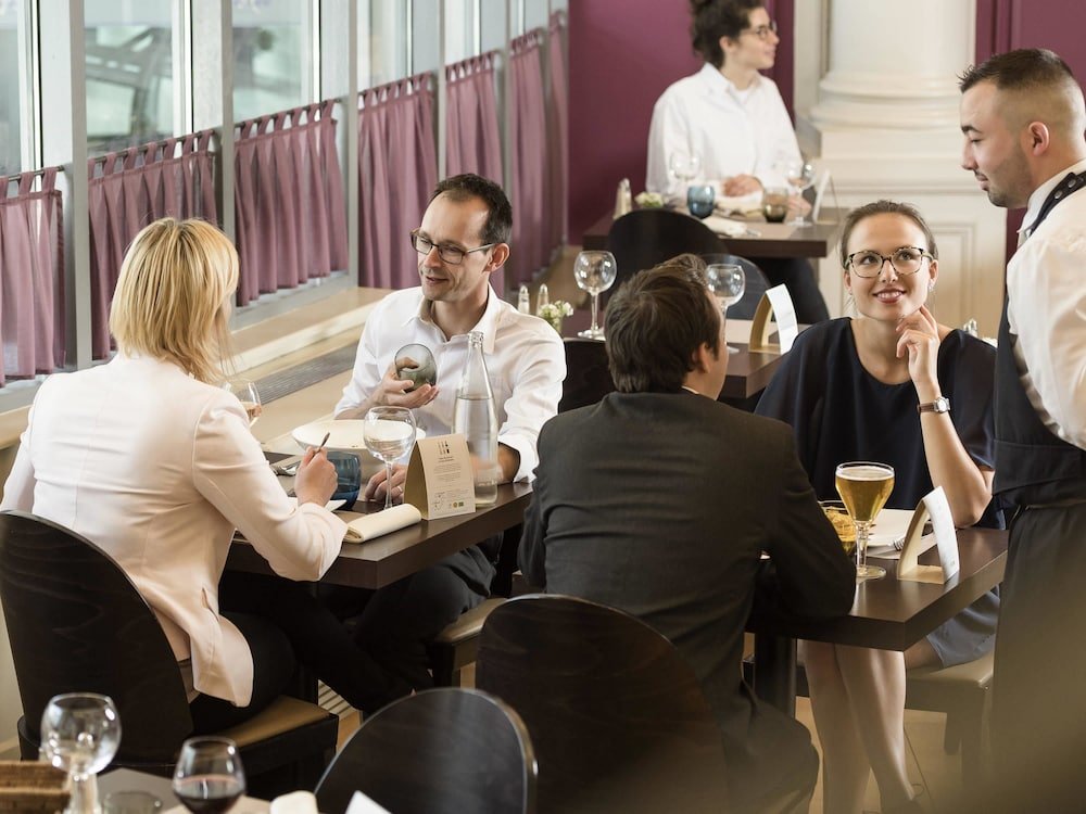 Фото Mercure Lille Roubaix - Grand Hôtel