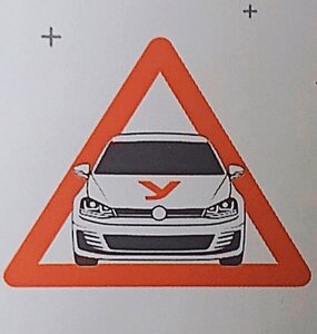Логотип автошколы «Автоплюс»