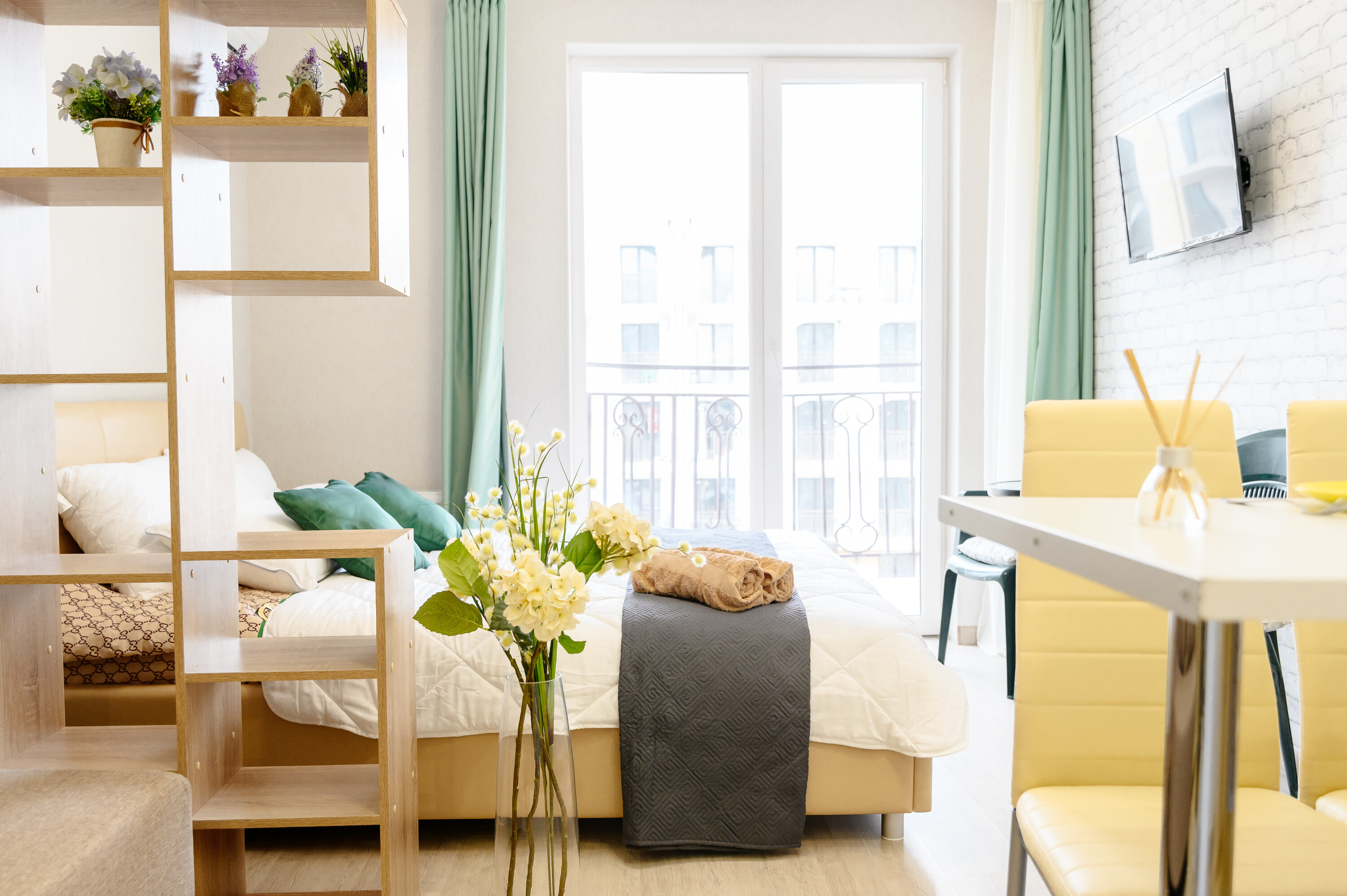 Фото отеля 1