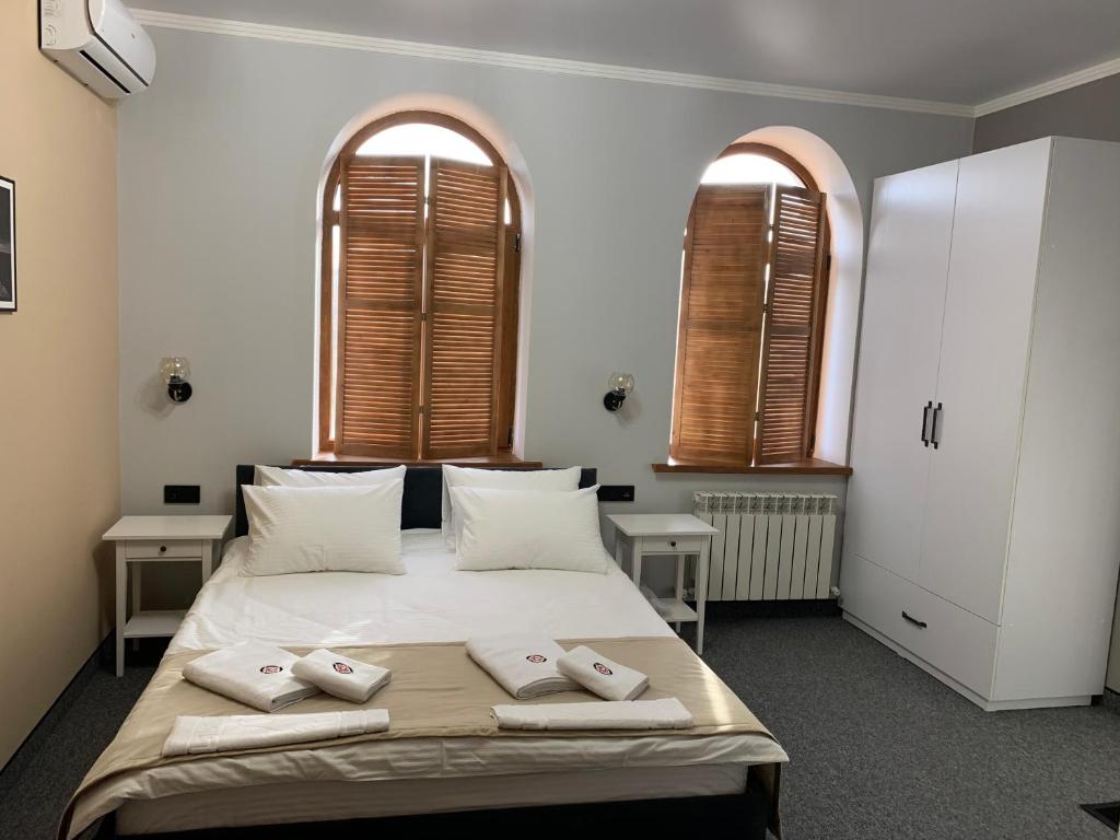 Фото Континент