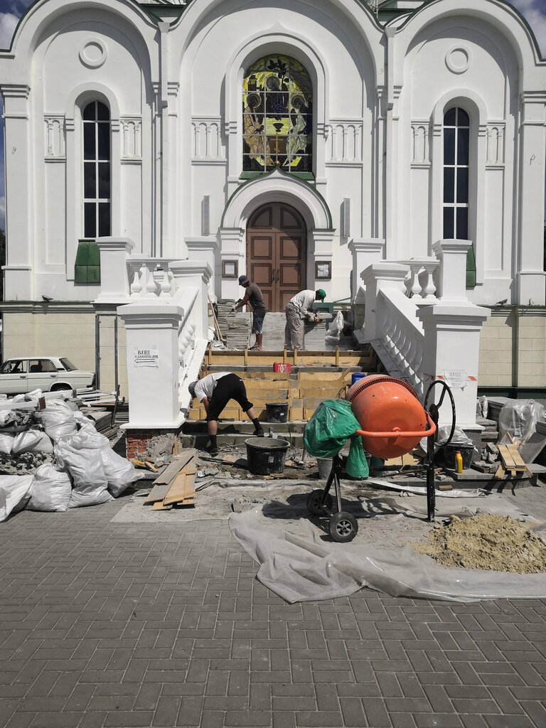 Metal structures Dominado, Tambov, photo