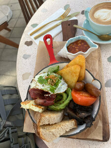 Brunch & Cake (Jumeirah Islands Pavilion Block 4B, Jumeirah Heights, Jumeirah Islands, Al Thanyah 5, Al Thanyah, Hadaeq Mohammed Bin Rashid, Dubai), restaurant