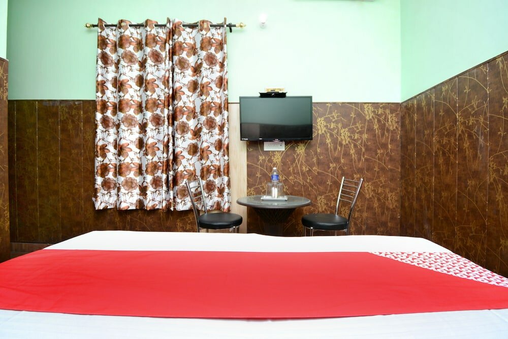 Фото Oyo 28097 Hotel Park View