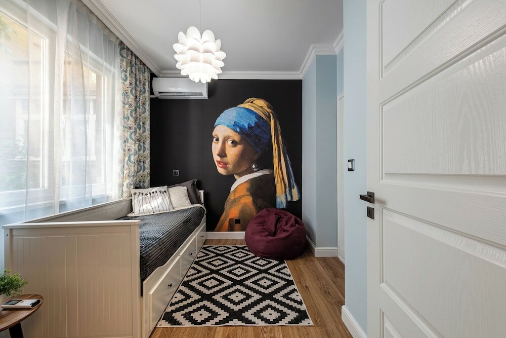 Фото Luxury & Unique-Top Center Apt. - 3bdr