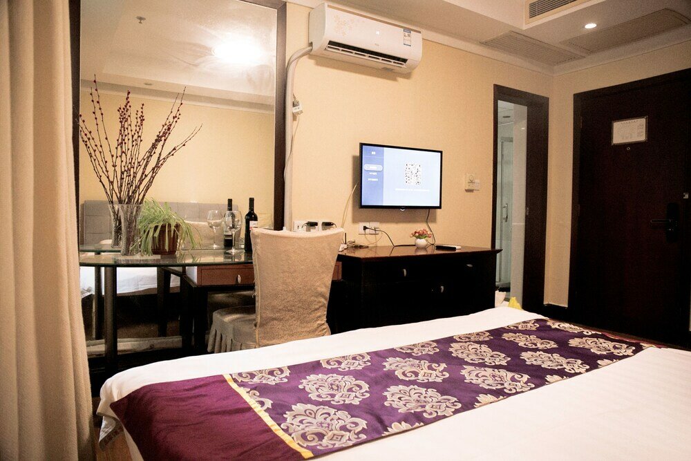 Фото Yixuan Light Luxury Hotel