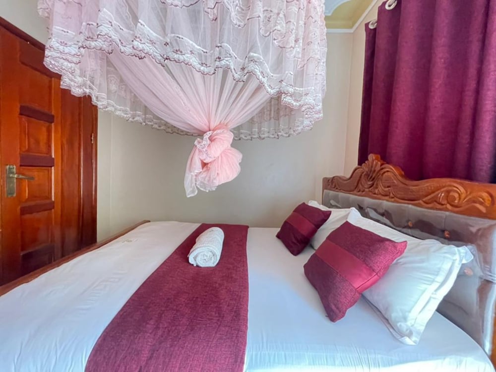 Фото Katro City Suites