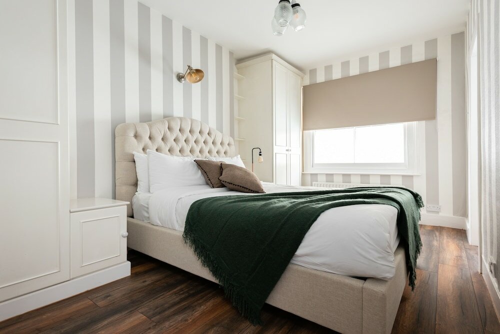 Фото The South Kensington Mews - Lovely & Bright 5bdr Kensington Mews