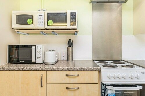 Гостиница Vibrant Ensuite Rooms - Hatfield - Hostel в Хатфилде