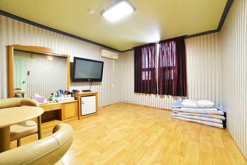 Фото Yeosu Rosen