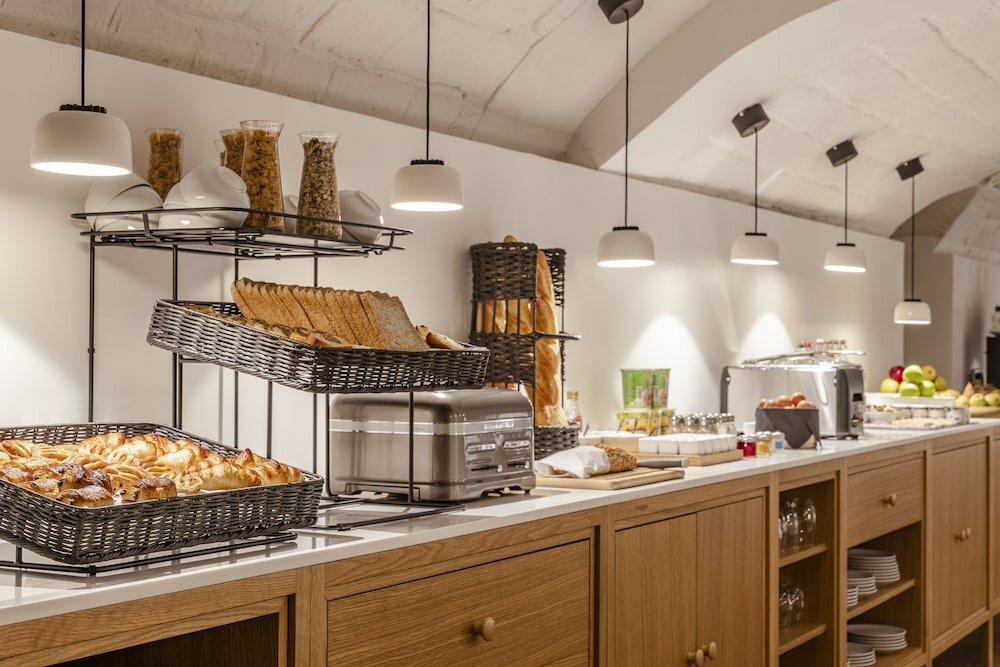 Фото 9Hotel Republique